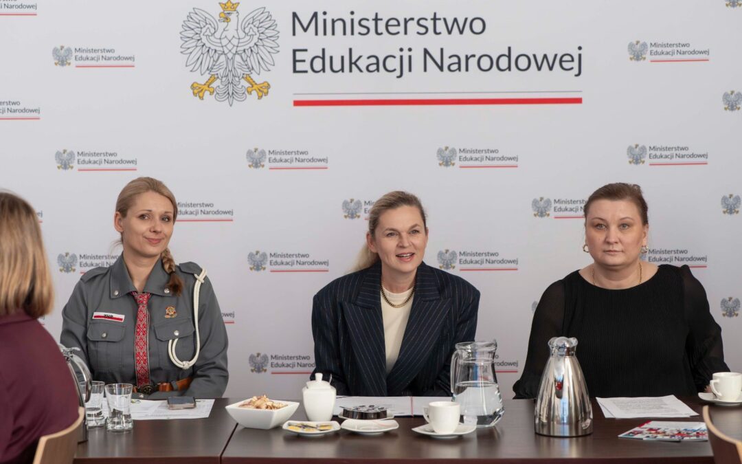 Przedstawiciele organizacji harcerskich i skautowych działają razem! Posiedzenie Rady Organizacji Harcerskich.